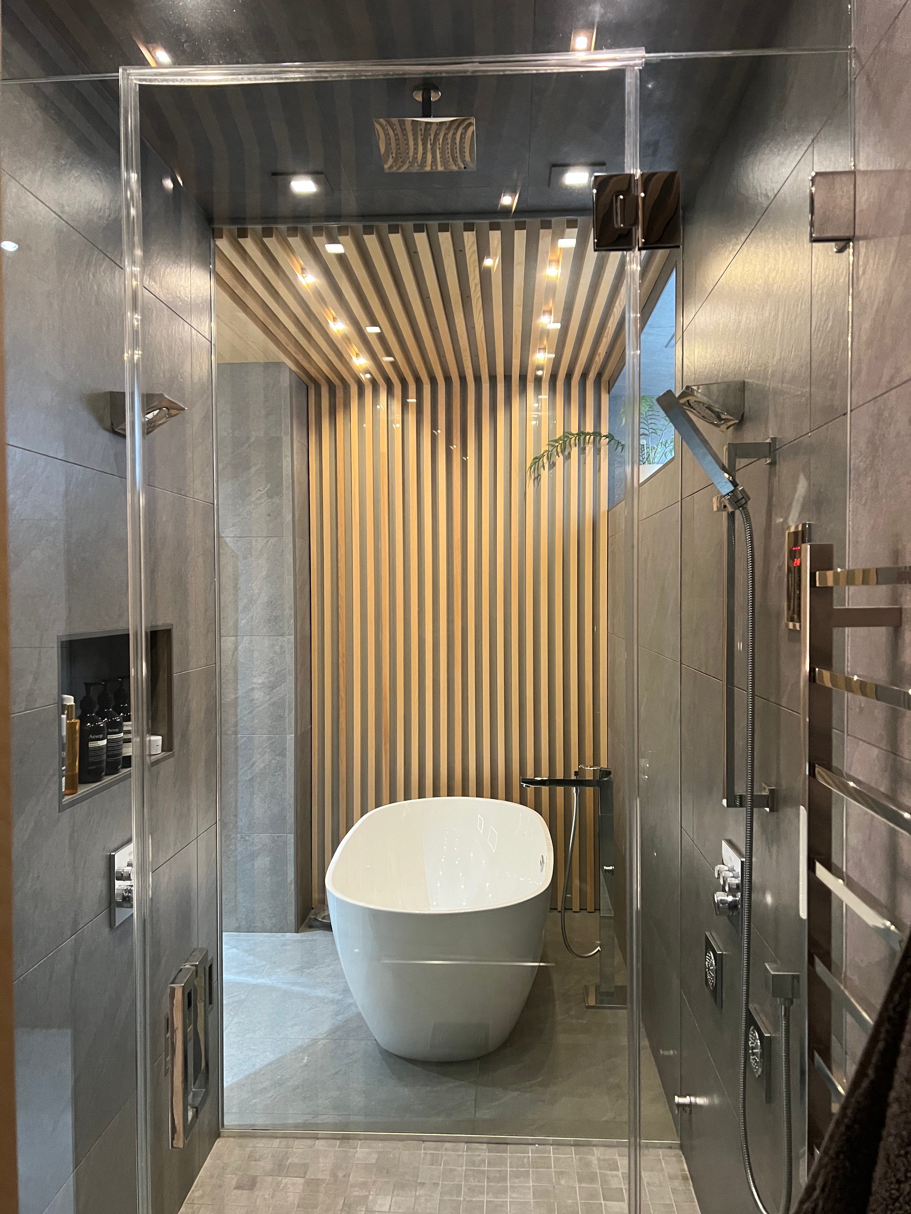 General Contractor | Custom Built-Ins | Interior Remodeling | Machines ...